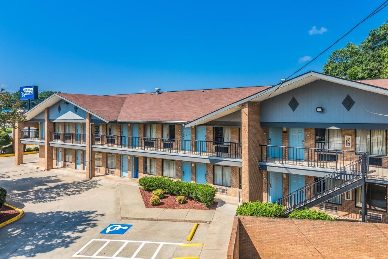 Americas Best Value Inn Stockbridge Exterior foto