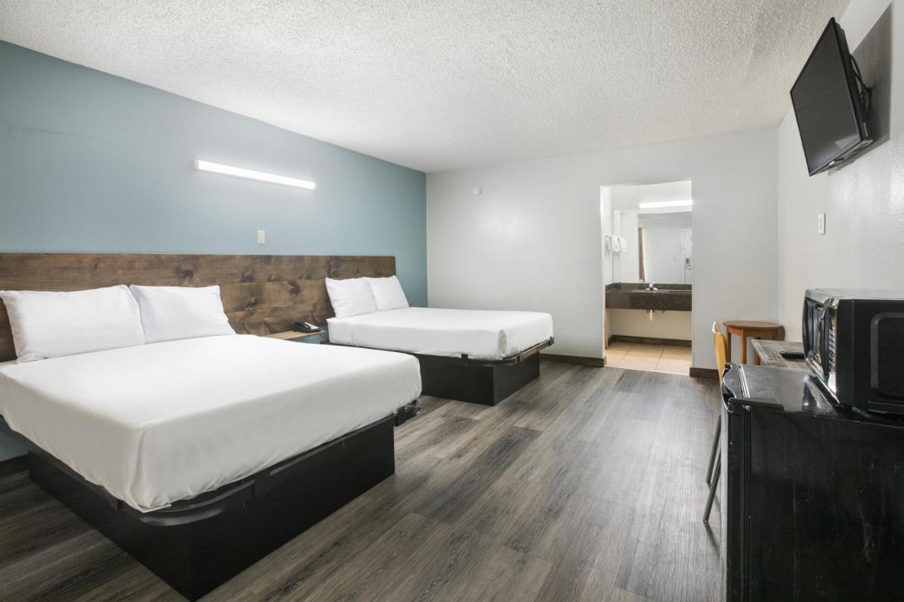 Americas Best Value Inn Stockbridge Cameră foto