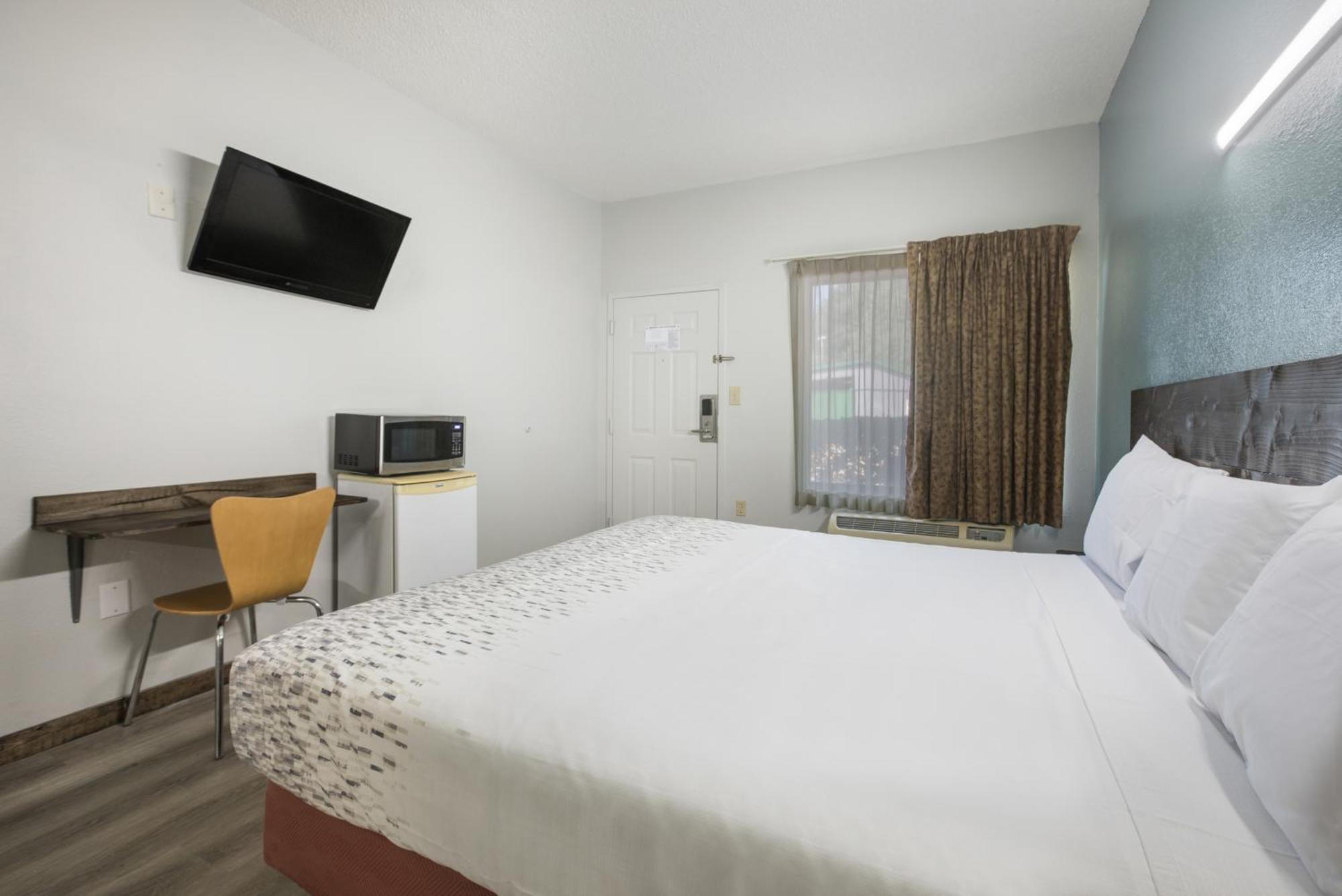Americas Best Value Inn Stockbridge Cameră foto